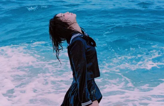 柳州Trip Moments【個人跟拍/團隊航拍/情侶街拍/婚紗攝影攝像微電影/翻譯】