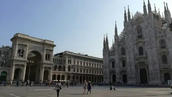 Duomo di Milano: Guided Tour + Rooftop Access
