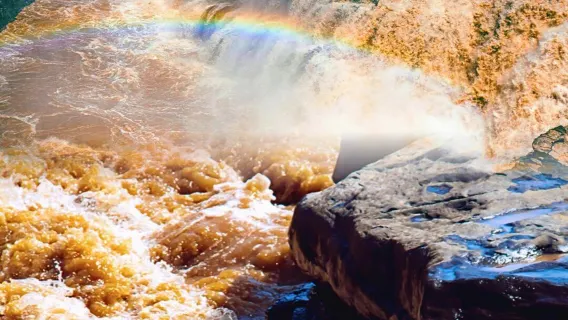 Depart from Xi'an: Hukou Waterfall to enjoy the wonders of the Yellow River up close [private charter self-guided tour| English guide]