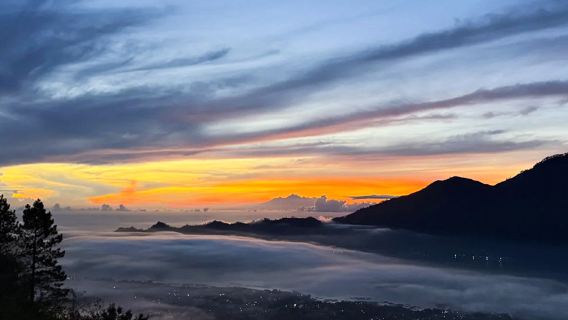 ทัวร์ 1 วัน บาหลี ปีนภูเขาไฟบาตูร์ ชมพระอาทิตย์ขึ้นและทะเลหมอกด้วยรถจี๊ป แช่สปาและออนเซ็น เหมารถขับเคลื่อนสี่ล้อ