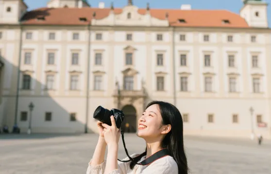 捷克布拉格Trip Moments【跟拍攝影親子照情侶閨蜜兒童跟拍家庭Trip Moments】