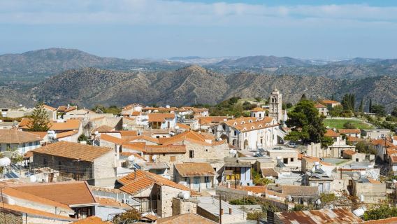 Cyprus tulen dengan Panduan berbahasa Poland