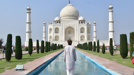 Private Taj Mahal, Agra Fort & Baby Taj Day Tour from Delhi by Car