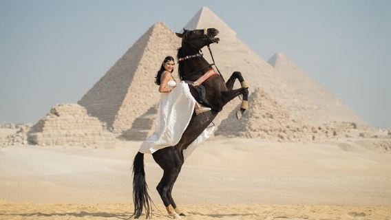 Pemotretan Piramida Unik selama 2 jam (Sesi foto)