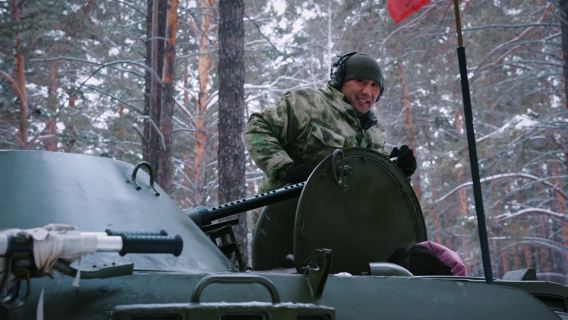 Казанская церковь + Собор Богоявления Господня + Триумфальная арка + военный опыт K9 + ледокол※