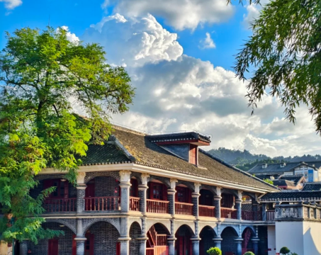 Tur pribadi satu hari dari Guiyang ke Zunyi: Situs Konferensi Zunyi + Bekas Kamp Konsentrasi Xifeng