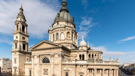 匈牙利布達佩斯漁人堡-布達城堡-國會大廈【中文包車自由行】