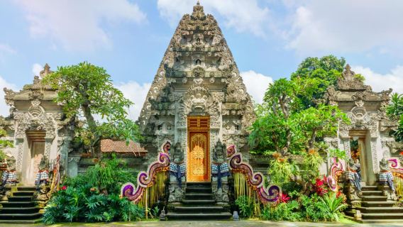 Ingresso para o espetáculo de dança no Palácio de Ubud em Bali (Cultura balinesa + Palácio de Ubud + Dança Legong tradicional + Apresentação ao vivo)