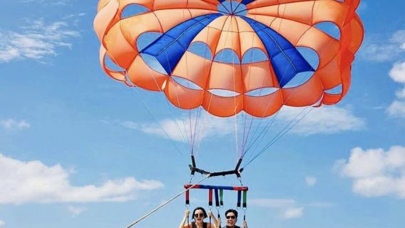 Boracay Parasailing Tandem Experience