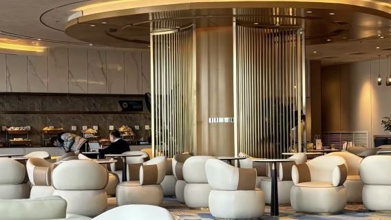 China YNT Yantai Penglai international airport/VIP lounge pass/Waiting/transfer/rest
