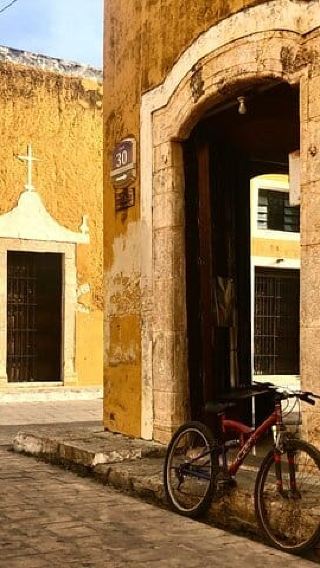 Merida 1-day tour (including lunch and pickup)