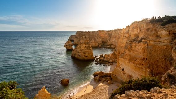 Algarve: Landscapes, Pottery, and Winery Tour