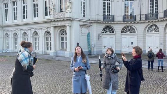 Brussels: Walking Tour with Highlights and Hidden Gems