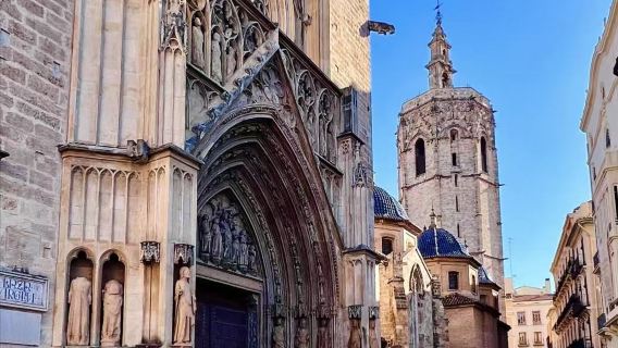 Sepanyol Valencia - Lonja de la Seda - Pantai Malvarrosa - Sewaan Peribadi Bahasa Cina - Nikmati