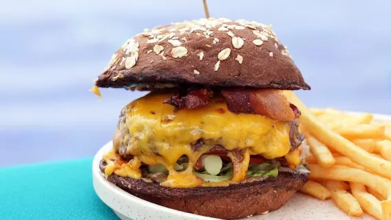 Sentosa Food Pass (includes 2 island admission fees) (enjoy discounts at multiple restaurants on the island)