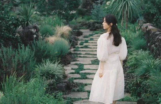 崇左Trip Moments【婚禮跟拍航拍街拍抓拍約拍/婚紗寫真/商業攝影攝像/翻譯】