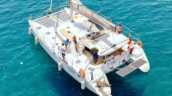 Rhodes: Catamaran Day Cruise with Lunch