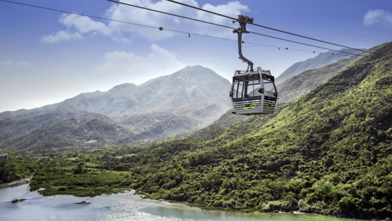 Lantau: Tur Buddha & Makan Siang di Tai O Heritage Hotel (Jumat)