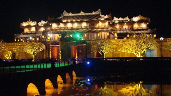 Recorrido privado a pie por la ciudad imperial de Hue