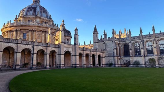 英國溫莎城堡+牛津大學Oxford倫敦來回一日遊中文司導