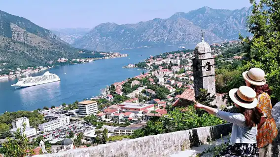 Kotor Fjord and Blue Cave speedboating Cruise [Check-in Submarine Base, 3 Timetables Available]
