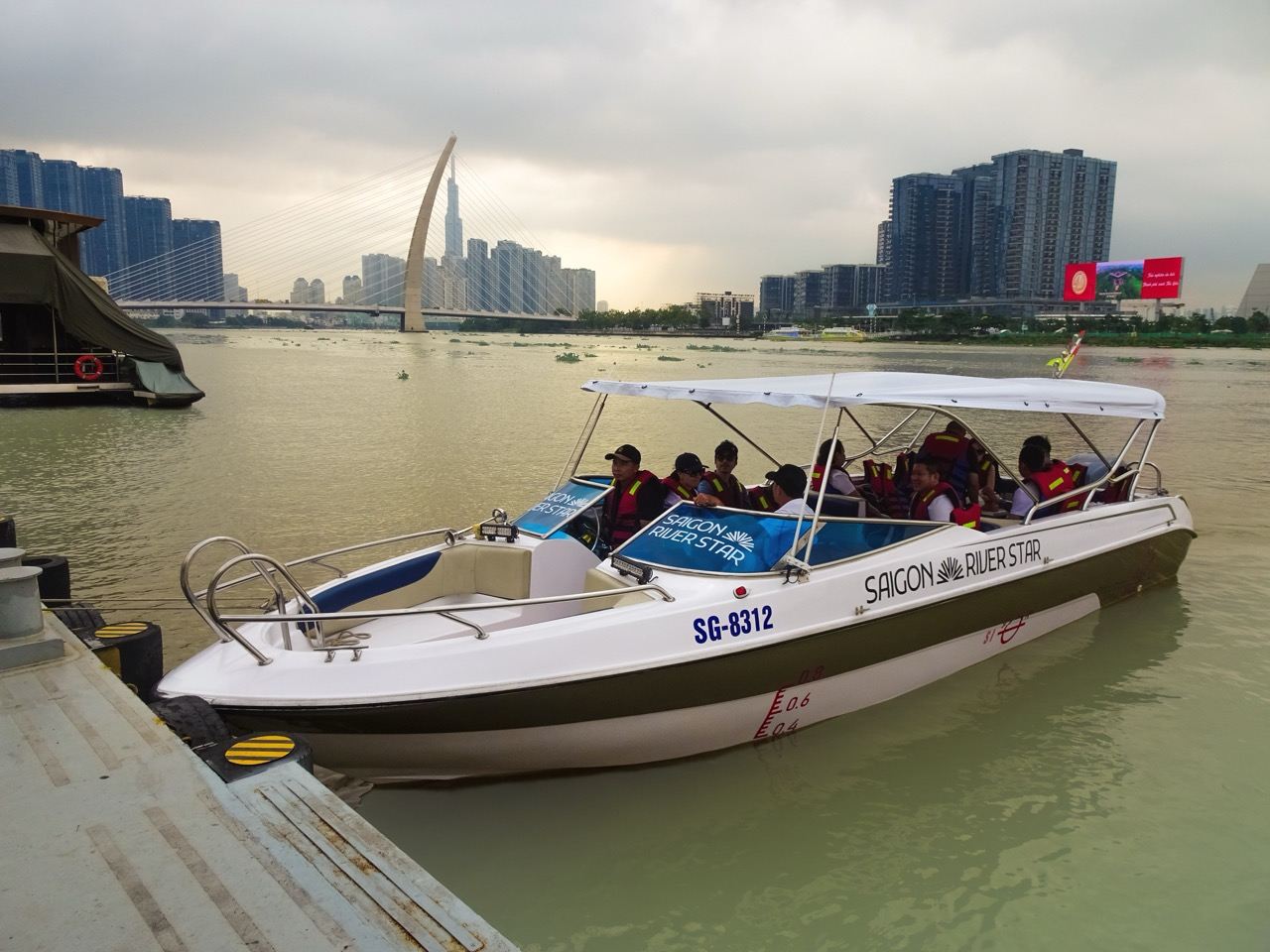 史跡クチトンネル、エコツーリズム&サイゴン川 ラグジュアリースピードボートツアー - 歴史遺産を探る