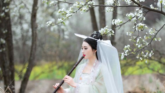 ゴルムドの旅写真【チャルハン塩湖/東台吉乃爾湖/多言語翻訳/カメラマン同行・ドローン撮影・ポートレート撮影】