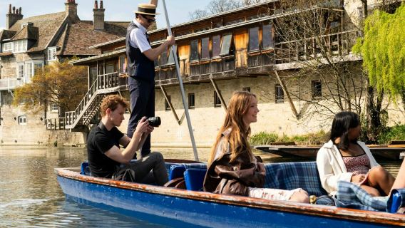 ทัวร์ล่องเรือมหาวิทยาลัยเคมบริดจ์