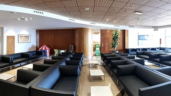 스페인 TFS 남테네리페 레이나 소피아 공항 VIP 라운지 이용권|환승/대기/휴식/식음료 셀프 서비스|비즈니스 출장