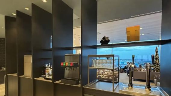 บัตรใช้ห้องวีไอพี ท่าอากาศยานนานาชาติพิตส์เบิร์ก (PIT) สหรัฐอเมริกา|บัตรใช้ห้องรับรอง|วีไอพี|เที่ยวบินระหว่างประเทศ พักผ่อน/รับประทานอาหาร/รอเที่ยวบิน