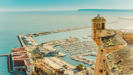 Tur Audio Sorotan Alicante: Pusat Bersejarah dan Pesona Pantai
