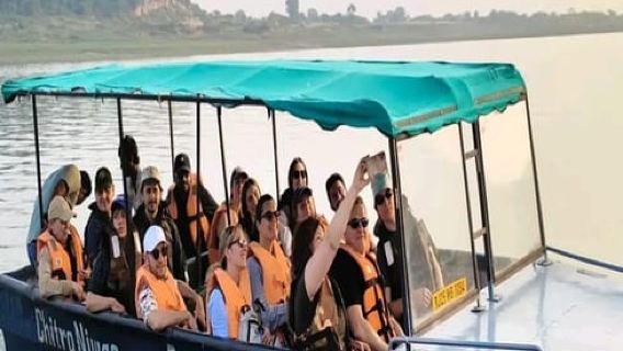 Fra: Ranthambore Chambal ghariyal flod båd safari