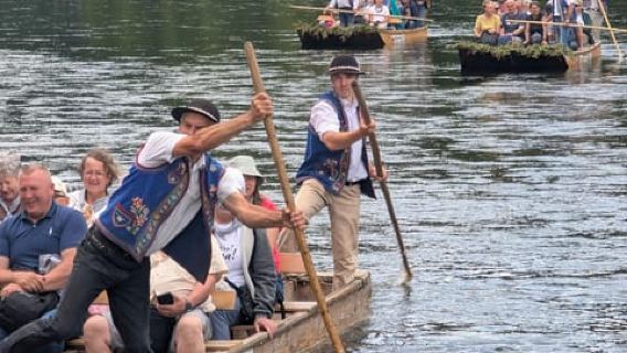 from Zakopane: Traditional Dunajec River Rafting - Poland