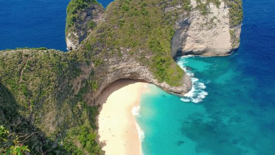 West & East Nusa Penida Private Day Tour with Lunch – Meet at Sanur Harbor
