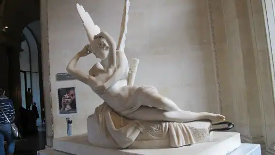 法國巴黎聖心堂+羅浮宮+杜樂麗花園+協和廣場+凱旋門一日遊