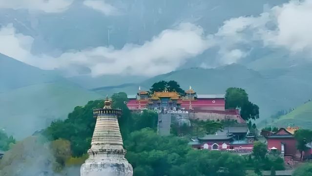 Lawatan sehari sewaan peribadi ke Gunung Wutai dan Kuil Wuye di Shanxi | Penghantaran ke lokasi anda