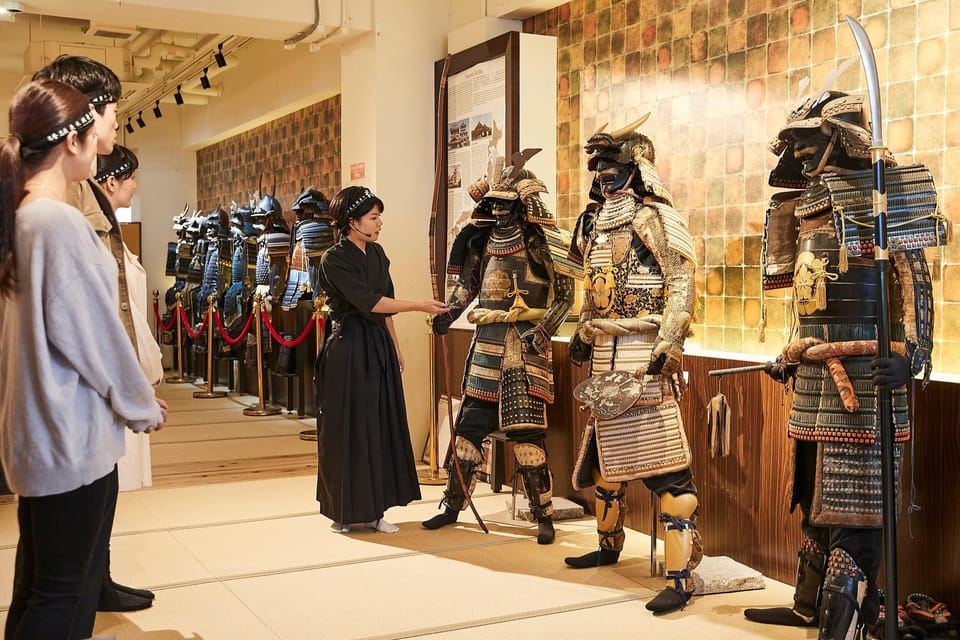Samurai Ninja Museum Asakusa: Samurai Sword Lesson & Tour