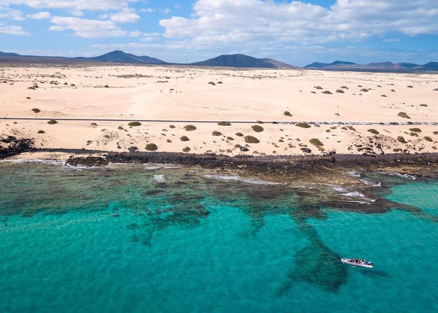 Fuerteventura: Lobos Island Round-Trip Speedboat Ticket