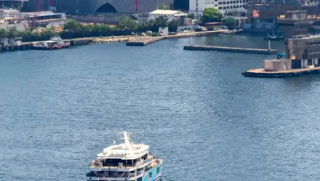 Shenzhen Greater Bay Area Cruise No. 1/2 Round-trip Hong Kong–Zhuhai–Macau Bridge Tour · 3 hrs · Sightseeing Boat Ticket