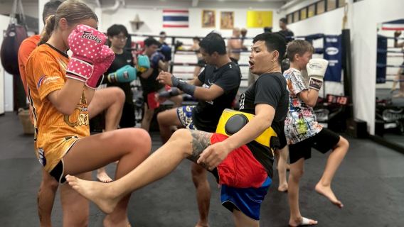 Bangkok Muay Thai Boxing Lesson Fun Safe and Beginner Friendly