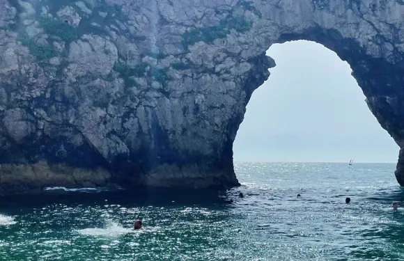 倫敦出發侏羅紀海岸日遊不含票/杜德爾門/拉爾沃思灣/老哈里岩