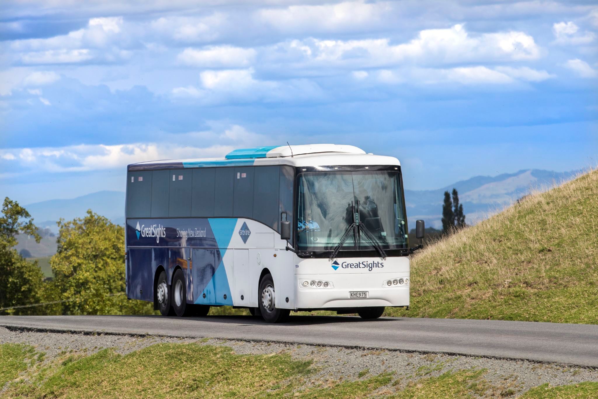 West Coast Sightseeing Bus from Queenstown/Wanaka to Fox Glacier, Franz Josef Glacier, and Greymouth on New Zealand's South Island
