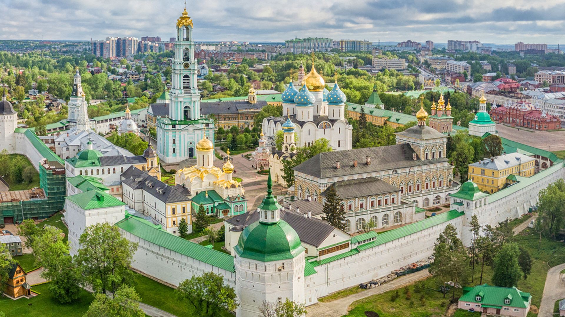 Sergiev Posad + Zagorsk Toy Museum Day Tour