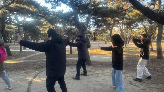 Practice Traditional Qigong and Enjoy Authentic Beijing Breakfast