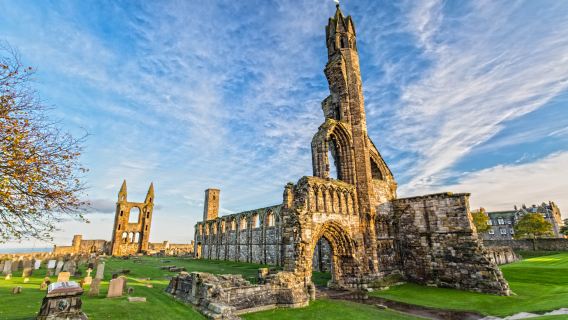 Excursão de um dia pela Catedral de St. Andrews, Old Course e Costa de Fife na Escócia | Cidade Universitária Medieval