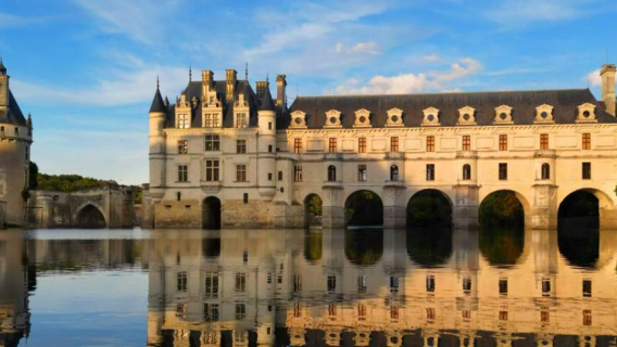 France Loire Valley Chambord + Chenonceaux 1-day tour [Paris round-trip | includes admission ticket]