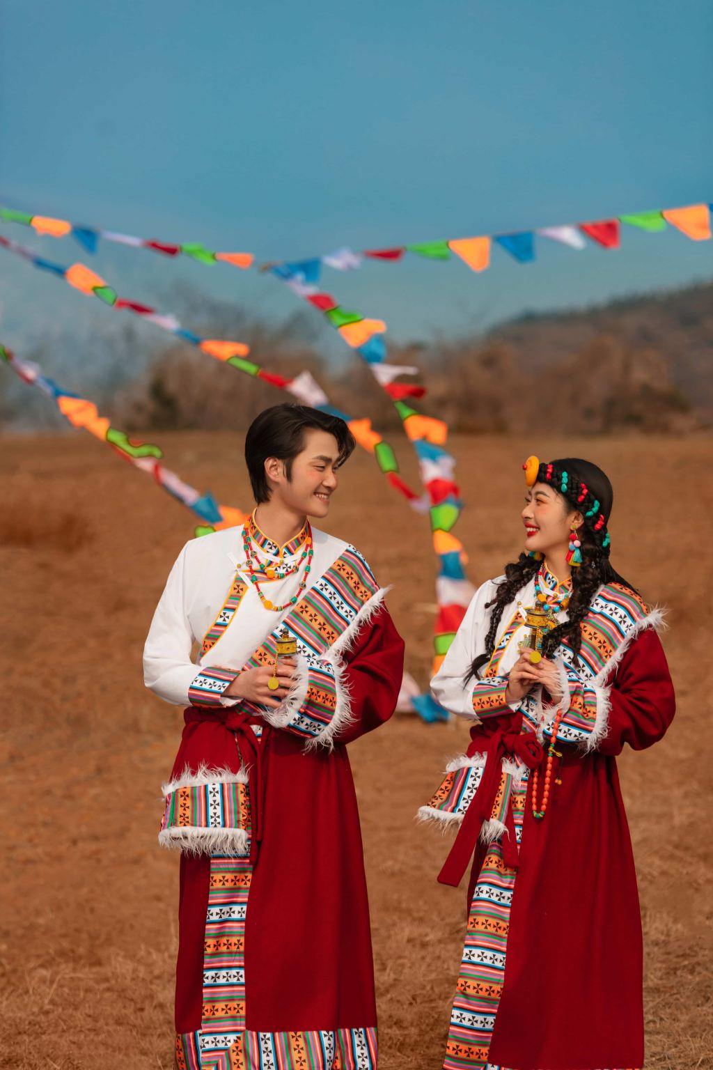 안둬 여행 사진[니우나 호수/그라단동 스노우 마운틴 티베트식 웨딩 사진 여행 동반 촬영 사진사 현지 가이드 통역 전세 차량]