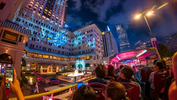 hop on hop off Hong Kong night tour