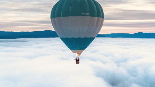 Melbourne Yarra Valley Hot Air Balloon 60-Minute Flight (Melbourne Pick-Up)