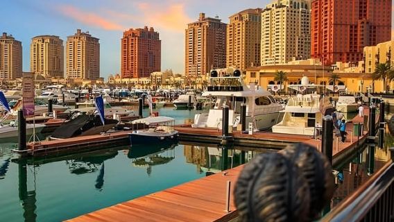 Doha: Pearl & Gewan Islands Food & Boat Tour with 7 Tastings